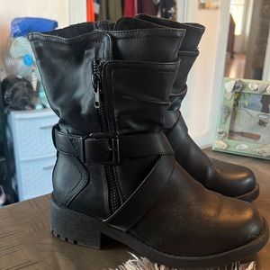 Torrid black wide calf boots